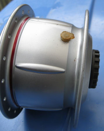 Sturmey-archer oiler on Shimano Nexus shell