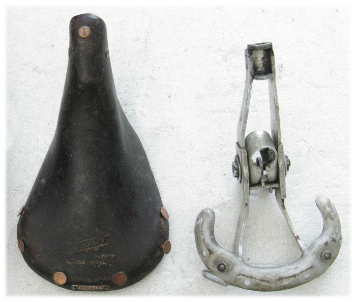 Idéale model 92 disassembled